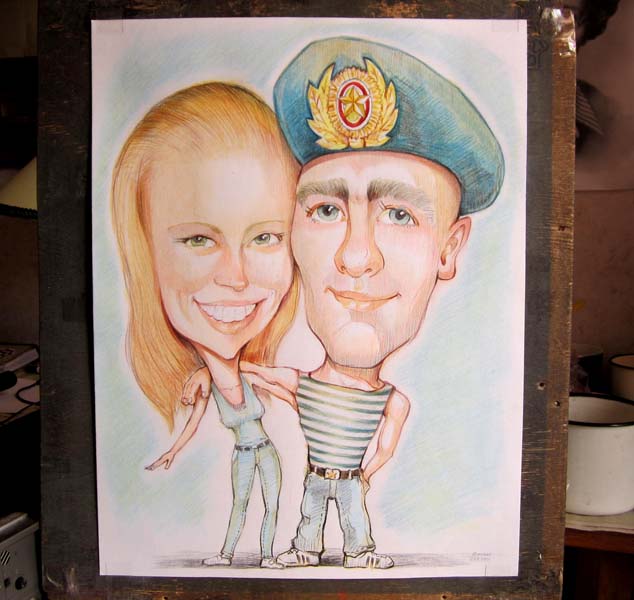 Десантник обнимает девушку шаржист Михаил Шабалин, шаржист Мишель